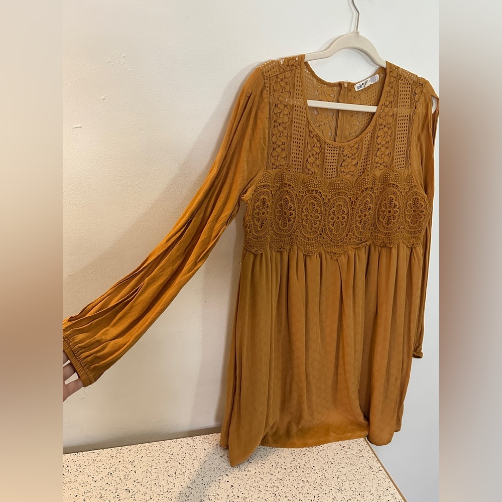 Jolt XL Amber Lace Blouse